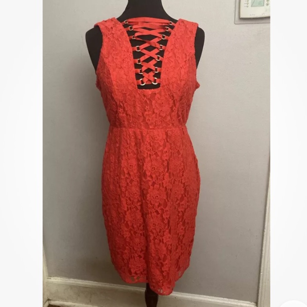 9-8 Red lace dress Renn Sleeveless Lace up Sexy Large NWT dressy cocktail